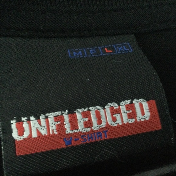 Unfledged Large Volkswagen Bus Van Cotton T-shirt - Picture 4 of 9